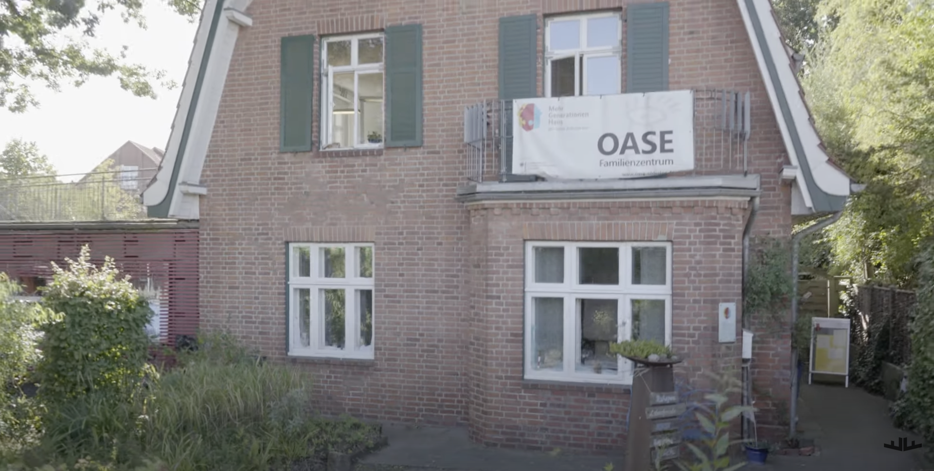 Vorschaubild: Video Mehrgenerationenhaus Familienzentrum Oase starten